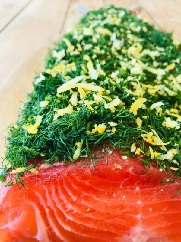 Gebeizte Fjordforelle mit Dill & Zitrone | Hamburger Fischwerker