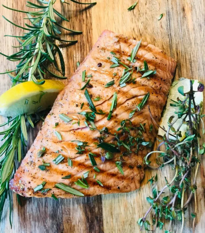 Graved to Grill mit Ahornsirup Rosmarin & Thymian