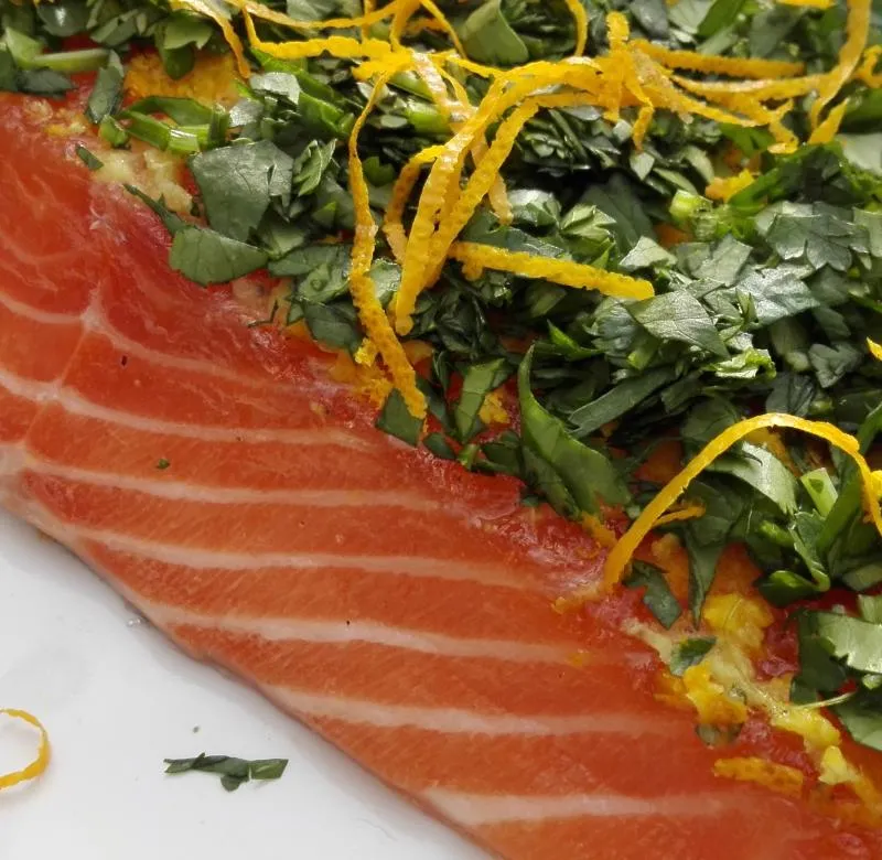 Salmon marinated with orange, ginger and coriander
