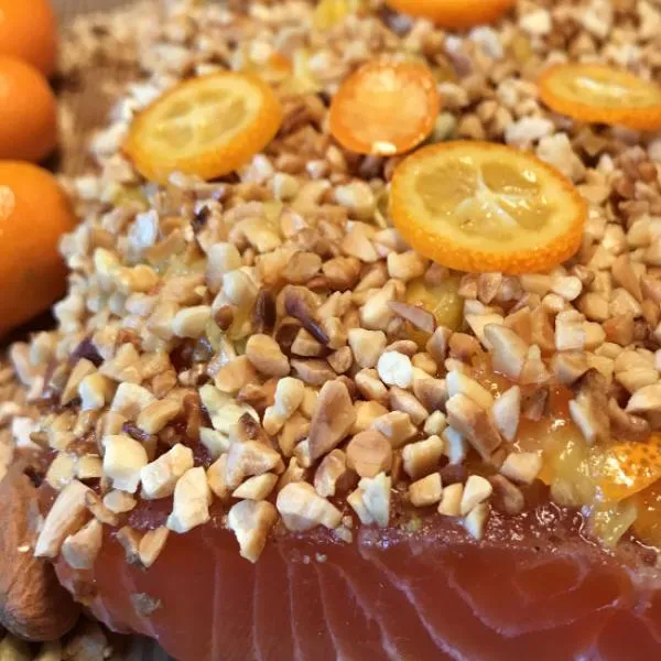 Graved salmon with blood-orange cointreau, roasted almonds and kumquats 300g