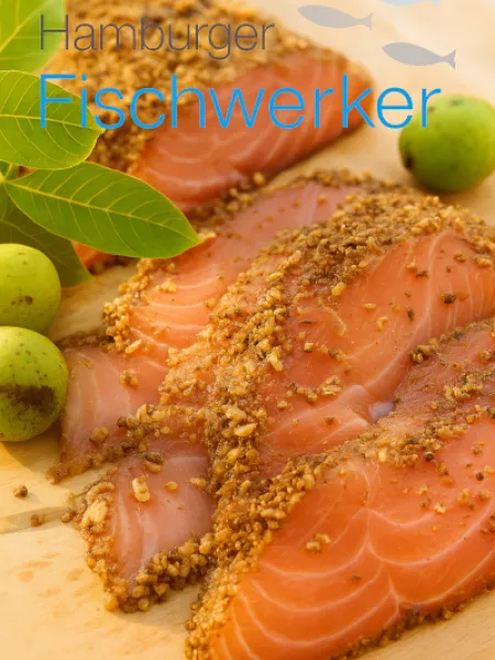 Ærø gravad lax with aquavit, fennel, roasted walnuts and lemon zest approx.